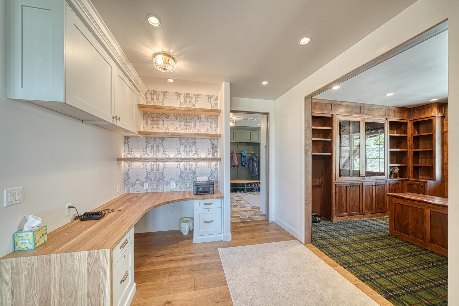 Cotopaxi, Colorado, 81223, United States, 6 Bedrooms Bedrooms, ,3 BathroomsBathrooms,Residential,For Sale,1973749