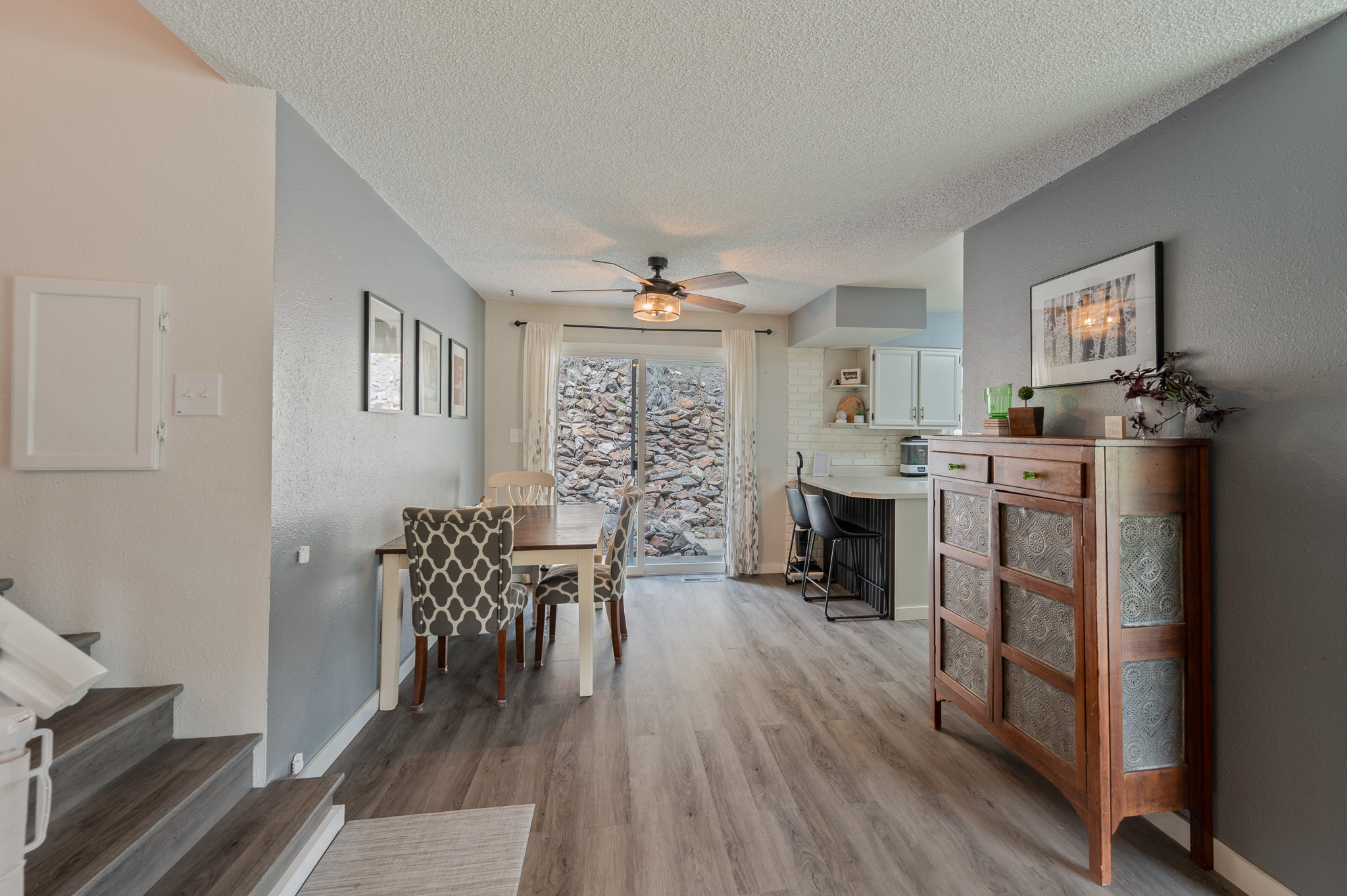 Clancy, Montana, 59634, United States, 4 Bedrooms Bedrooms, ,3 BathroomsBathrooms,Residential,For Sale,1914353