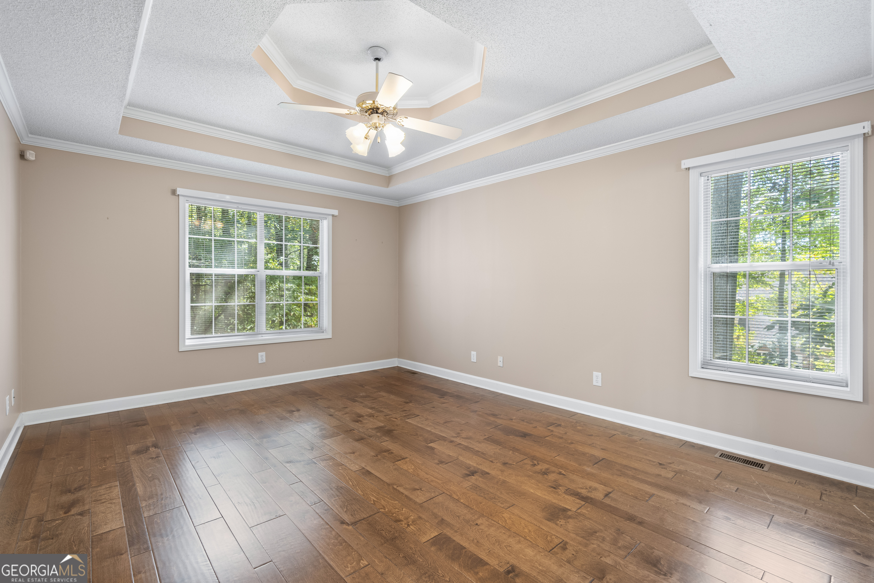 Sharpsburg, Georgia, 30277, United States, 3 Bedrooms Bedrooms, ,3 BathroomsBathrooms,Residential,For Sale,1955891