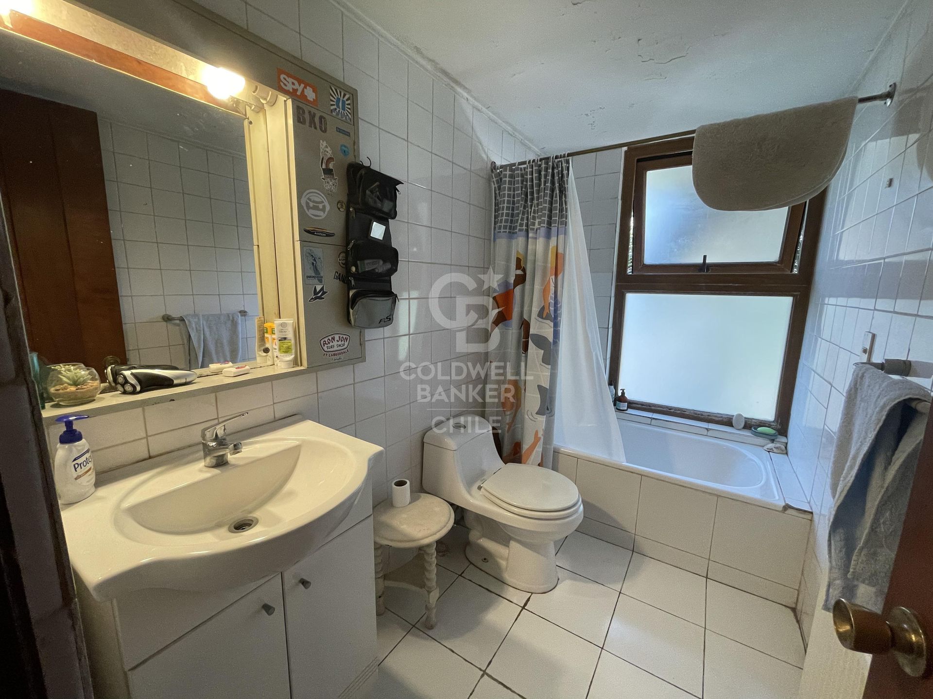 Vitacura, Chile, 5 Bedrooms Bedrooms, ,5 BathroomsBathrooms,Residential,For Sale,1686759