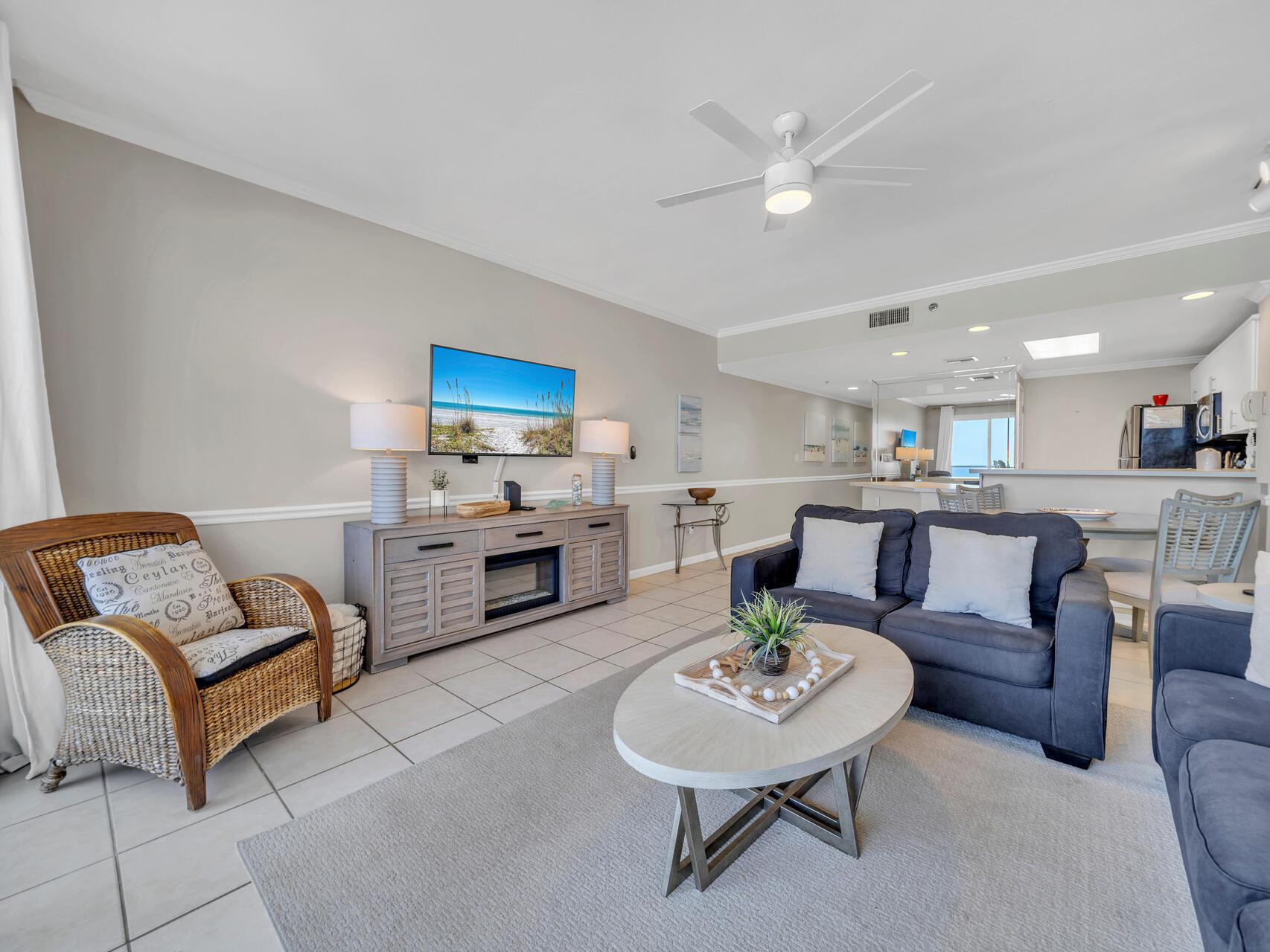 Destin, Florida, 32541, United States, 2 Bedrooms Bedrooms, ,2 BathroomsBathrooms,Residential,For Sale,1924415