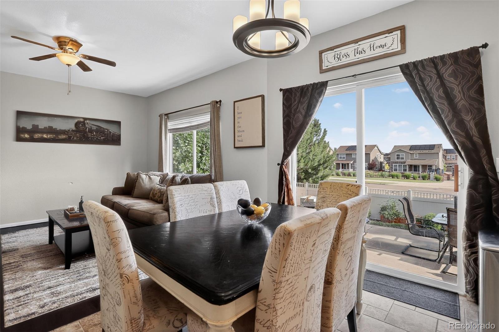 Aurora, Colorado, 80018, United States, 3 Bedrooms Bedrooms, ,3 BathroomsBathrooms,Residential,For Sale,1903575