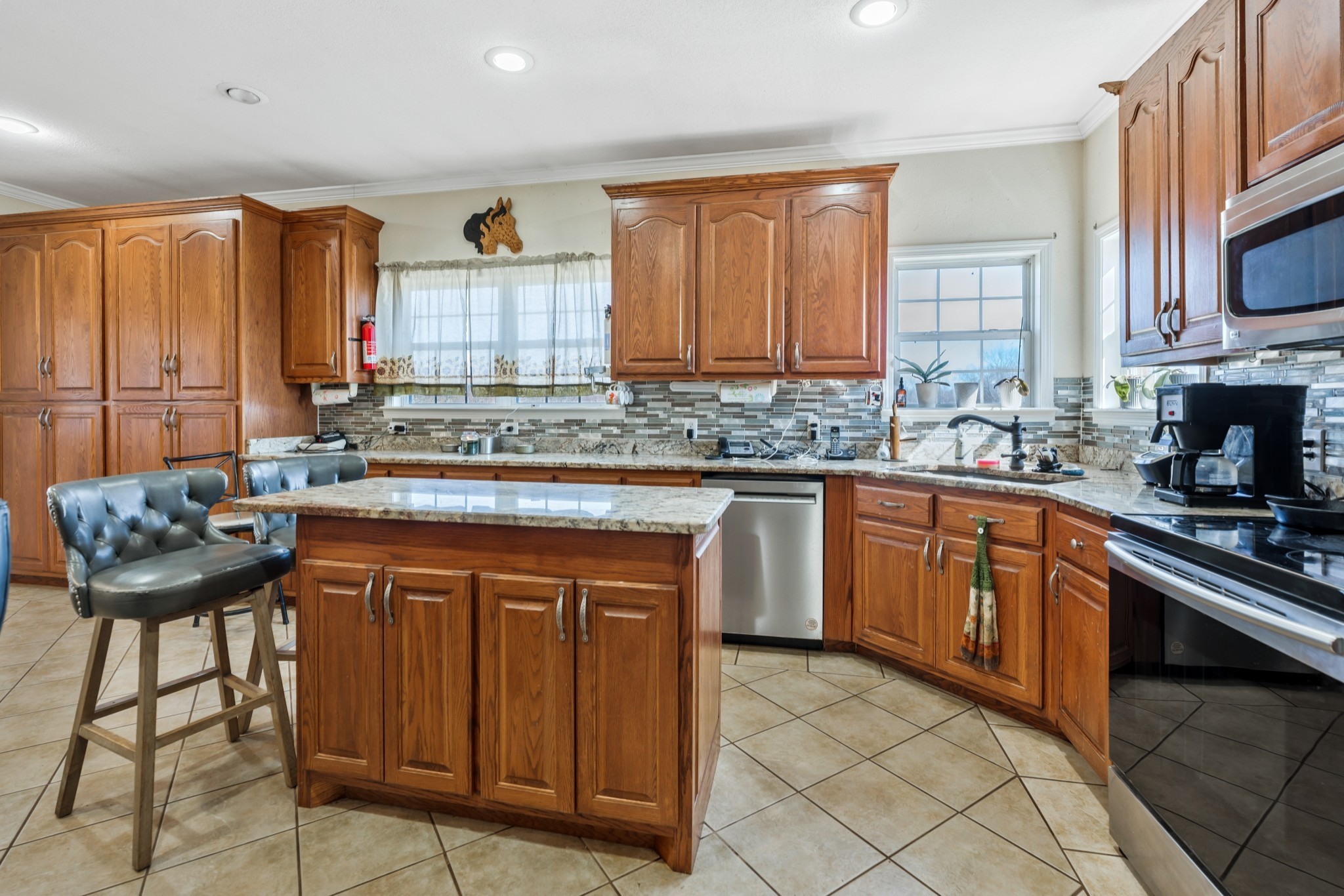 Lawrenceburg, Tennessee, 38464, United States, ,Residential,For Sale,1939003