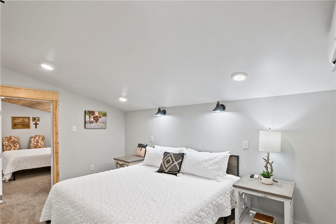 Franklin, Texas, 77856, United States, 2 Bedrooms Bedrooms, ,2 BathroomsBathrooms,Residential,For Sale,1926528