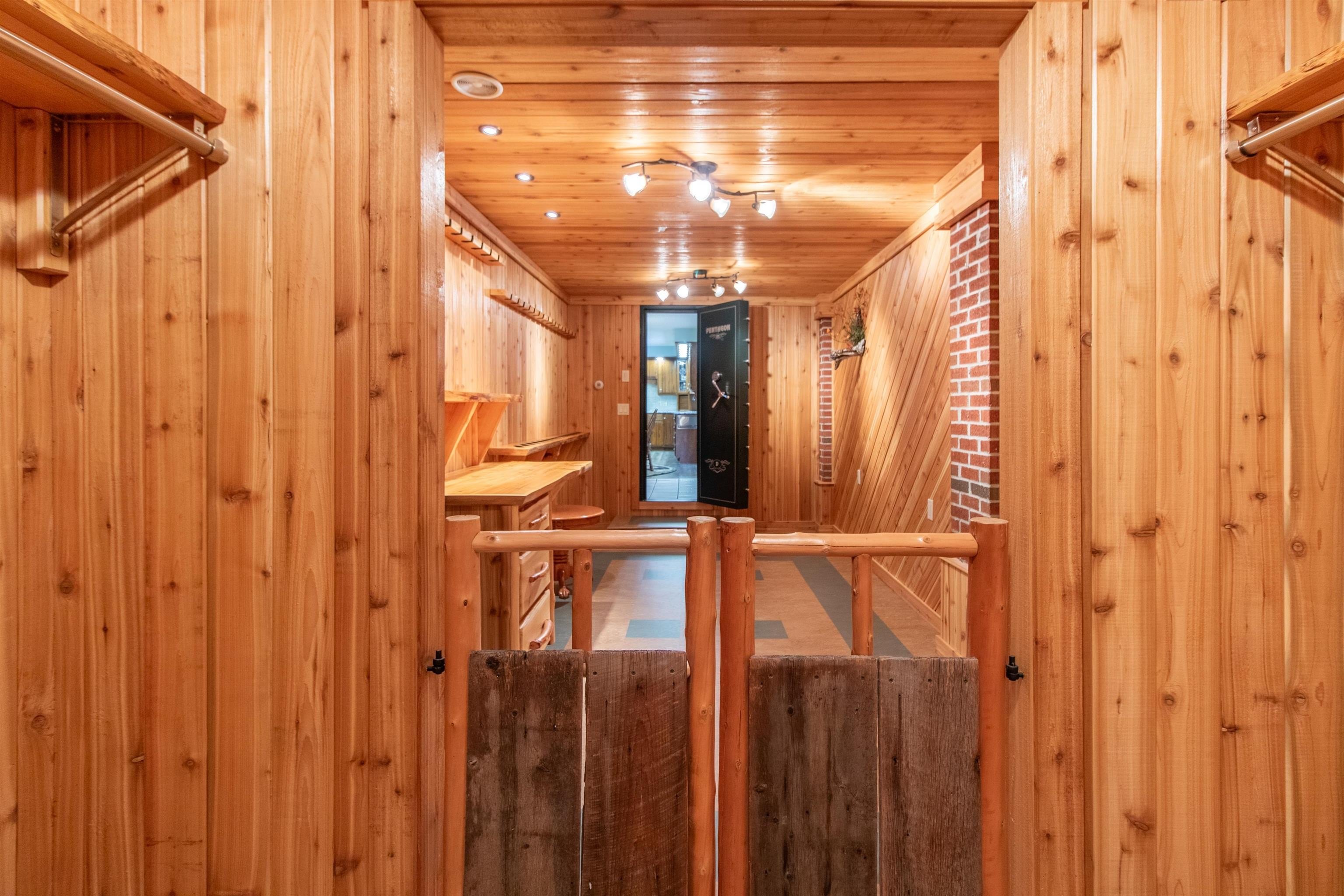 Irasburg, Vermont, 05845, United States, 3 Bedrooms Bedrooms, ,Residential,For Sale,1983686