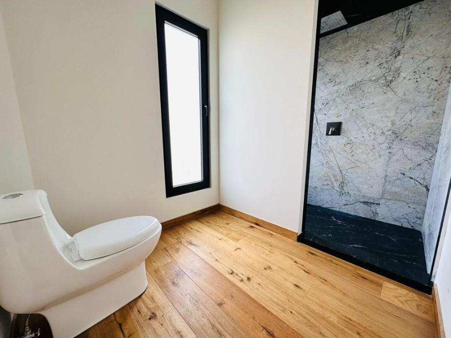 Mandarinas, Atizapán de Zaragoza, Estado de México, 52938, Mexico, 4 Bedrooms Bedrooms, ,4 BathroomsBathrooms,Residential,For Sale,Mandarinas,1615930