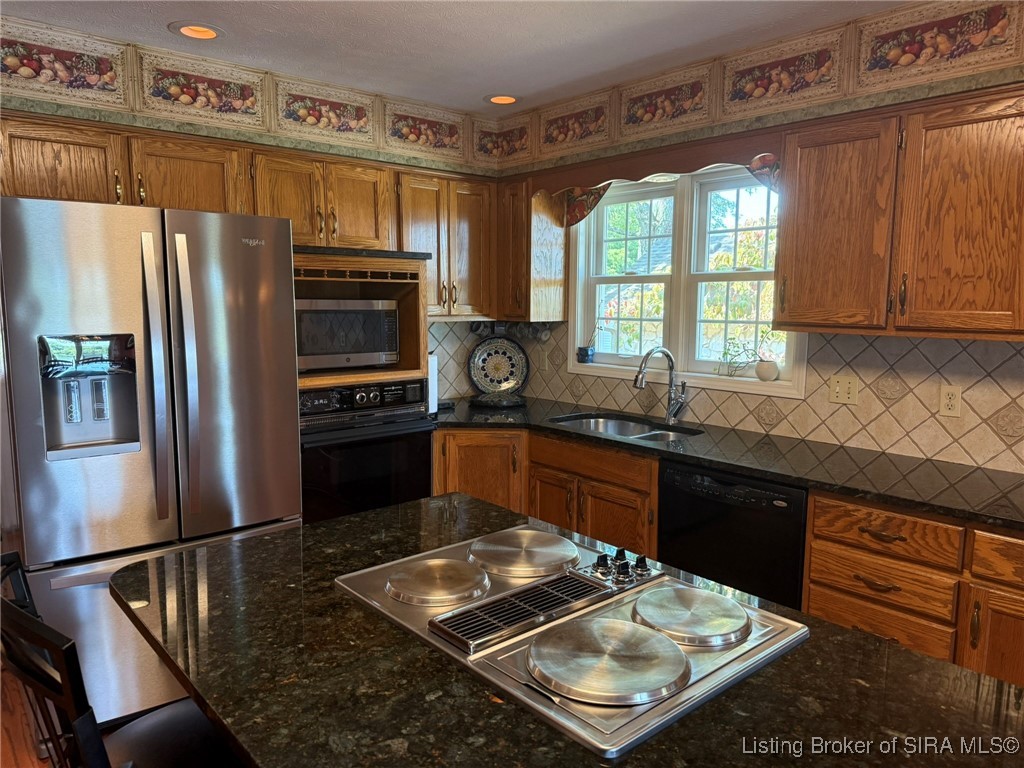 Jeffersonville, Indiana, 47130, United States, 3 Bedrooms Bedrooms, ,3 BathroomsBathrooms,Residential,For Sale,1951015