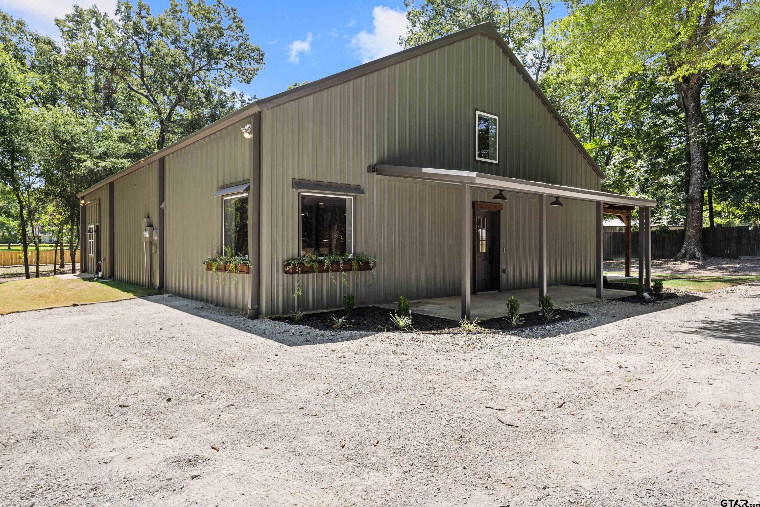 Hallsville, Texas, 75650, United States, 4 Bedrooms Bedrooms, ,3 BathroomsBathrooms,Residential,For Sale,1906779