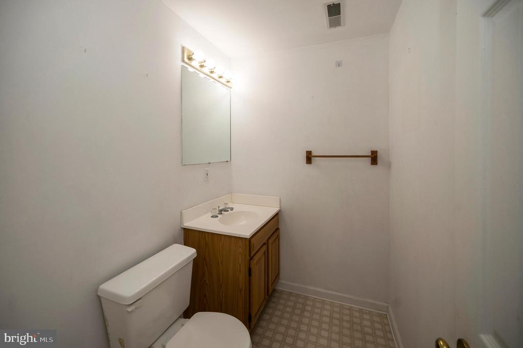 Stafford, Virginia, 22554, United States, 5 Bedrooms Bedrooms, ,4 BathroomsBathrooms,Residential,For Sale,1938309