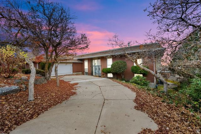 Ogden, Utah, 84403, United States, 4 Bedrooms Bedrooms, ,4 BathroomsBathrooms,Residential,For Sale,1996748