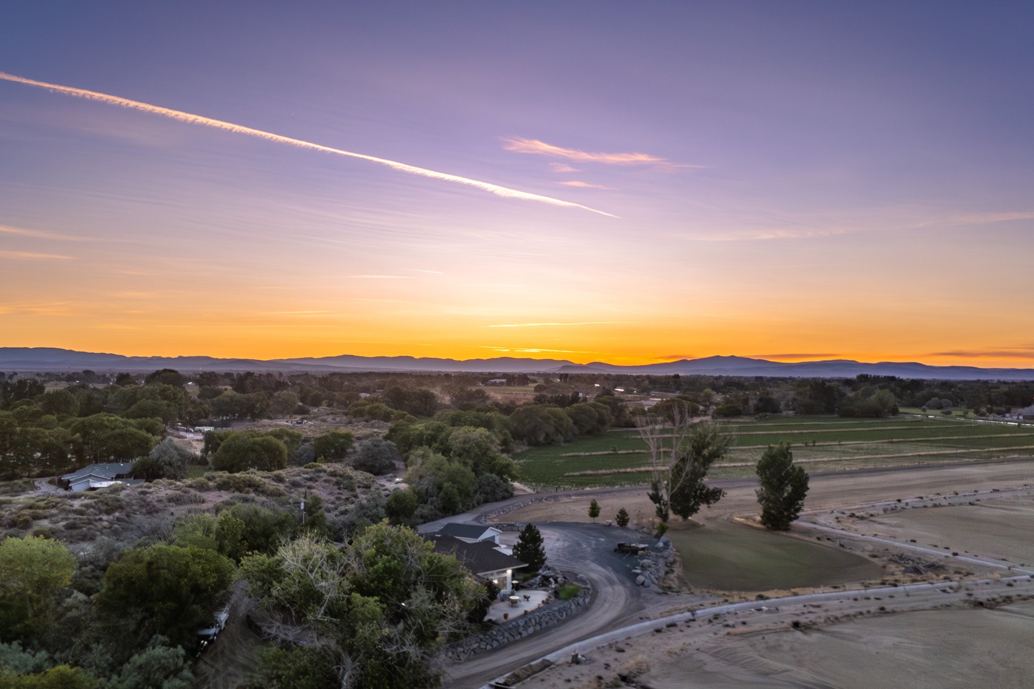  Extraordinary Fallon Estate, now offered with additional acreage - 物件實景