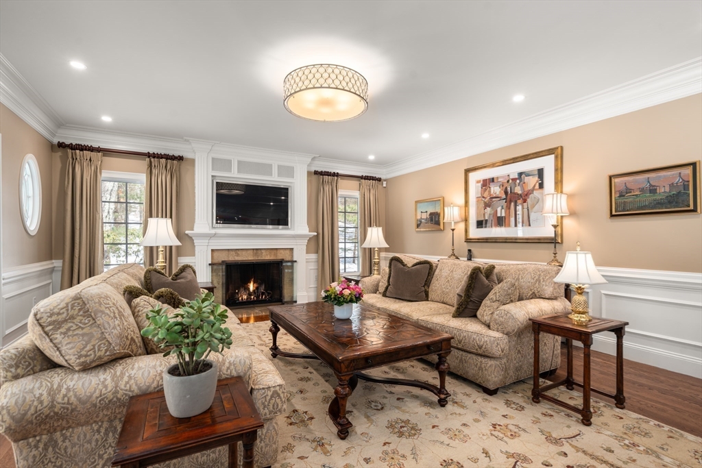 Sudbury, Massachusetts, 01776, United States, 5 Bedrooms Bedrooms, ,7 BathroomsBathrooms,Residential,For Sale,1827168