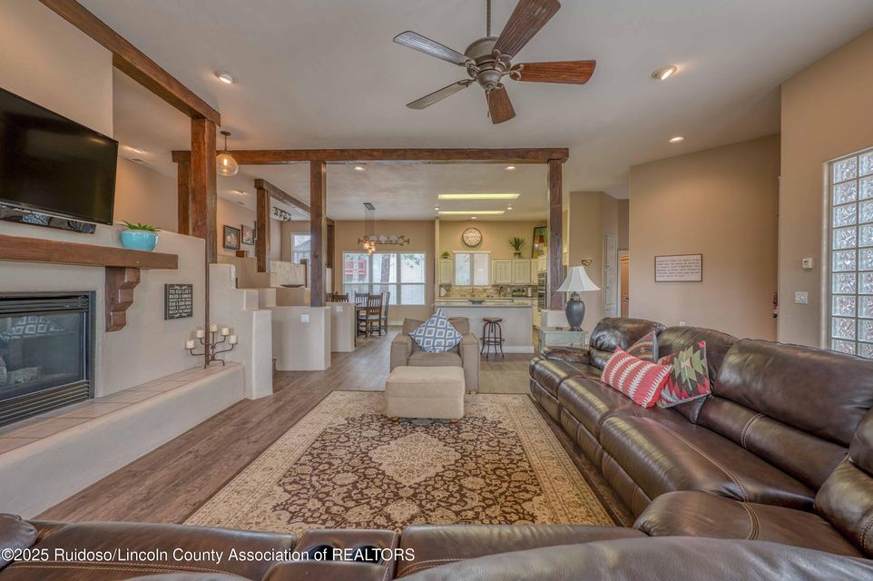 Ruidoso, New Mexico, 88345, United States, 4 Bedrooms Bedrooms, ,3 BathroomsBathrooms,Residential,For Sale,1895343