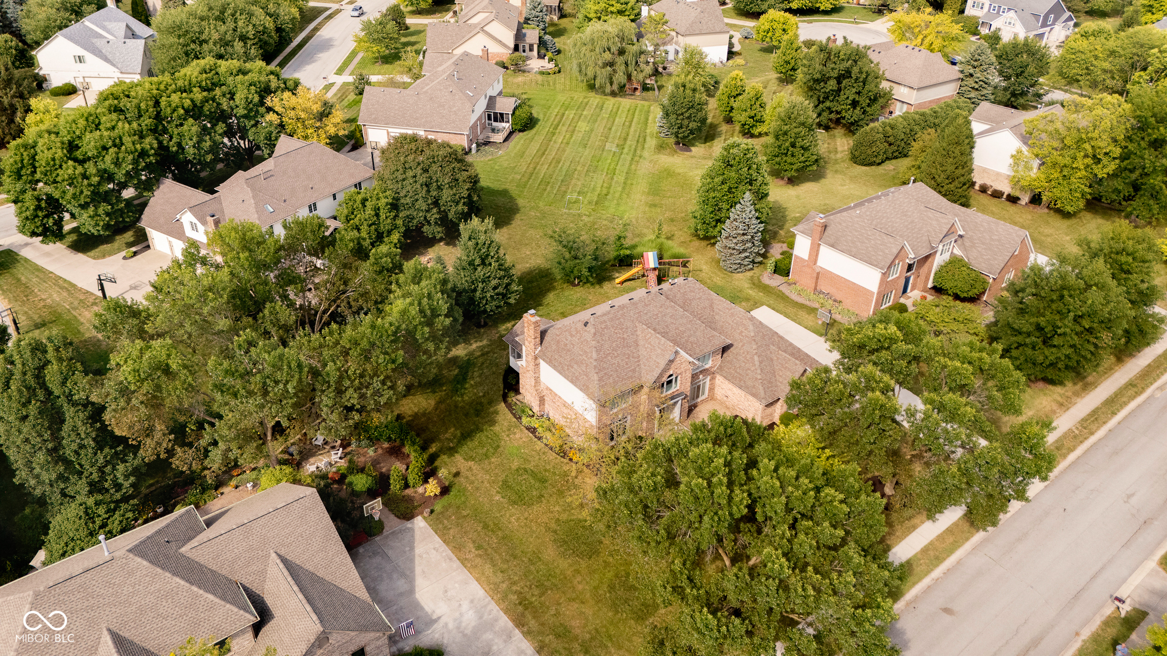 Carmel, Indiana, 46032, United States, 4 Bedrooms Bedrooms, ,4 BathroomsBathrooms,Residential,For Sale,1944869