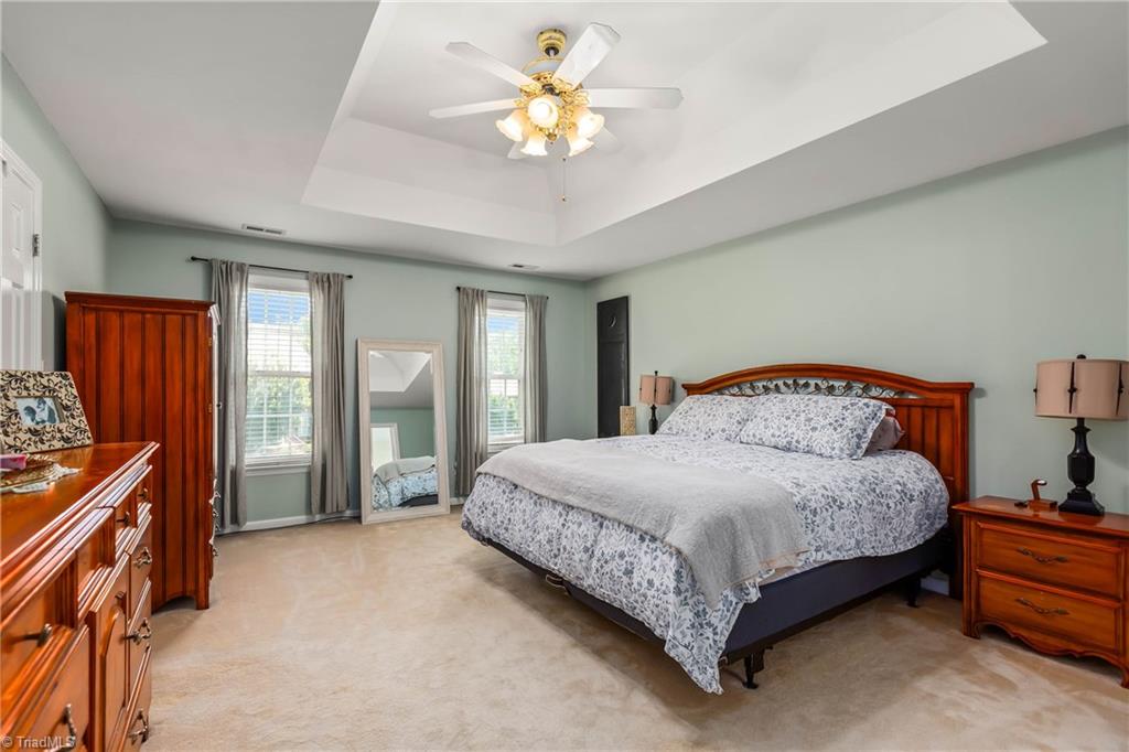 Clemmons, North Carolina, 27012, United States, 4 Bedrooms Bedrooms, ,3 BathroomsBathrooms,Residential,For Sale,1902242