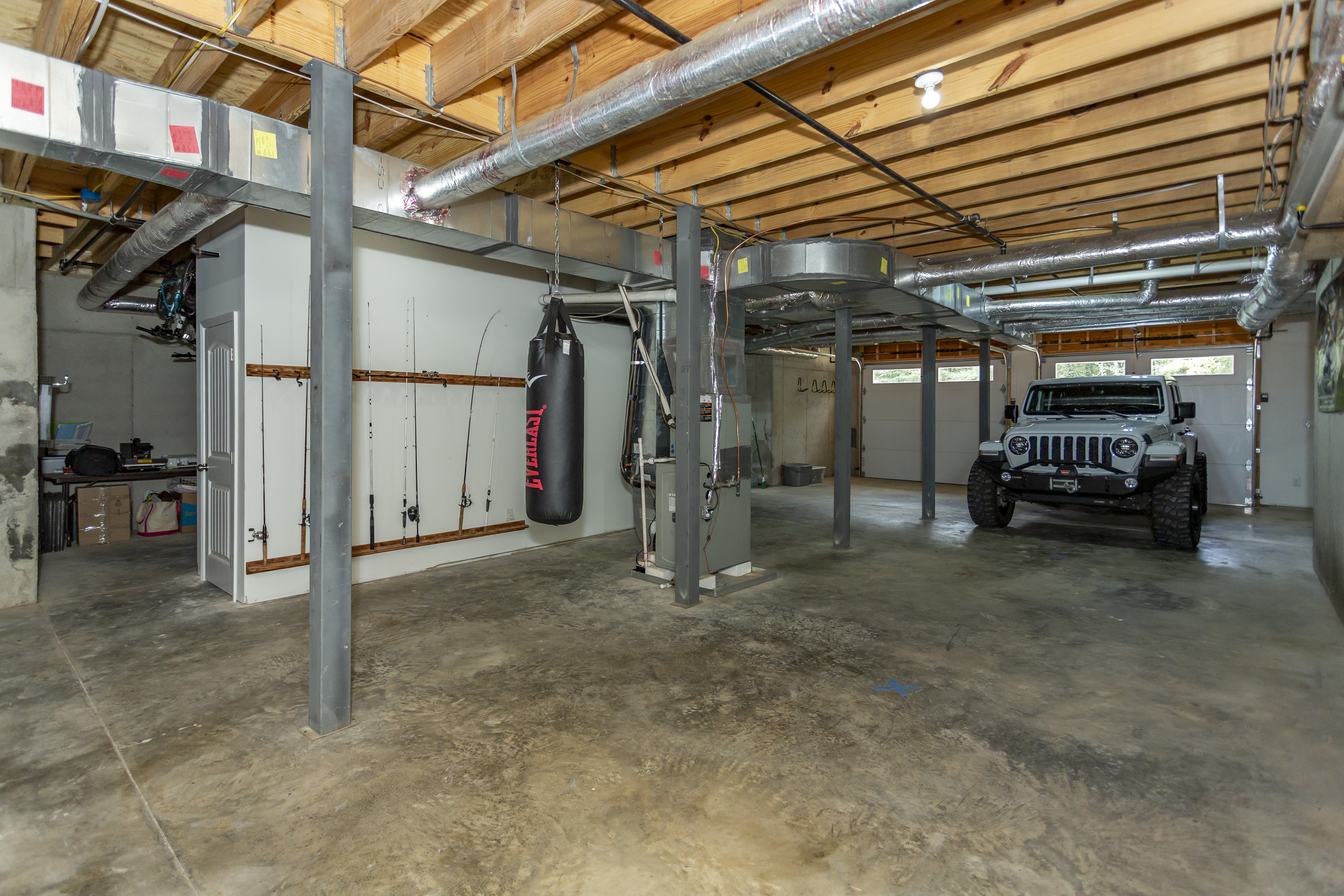 Helena, Alabama, 35080, United States, 5 Bedrooms Bedrooms, ,5 BathroomsBathrooms,Residential,For Sale,1979427