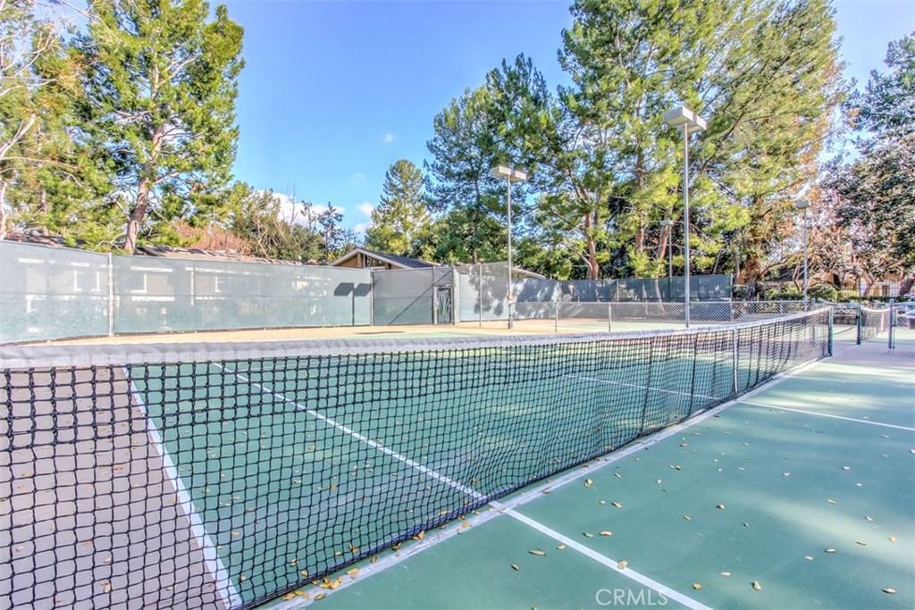 Irvine, California, 92620, United States, 1 Bedroom Bedrooms, ,2 BathroomsBathrooms,Residential,For Sale,1906882
