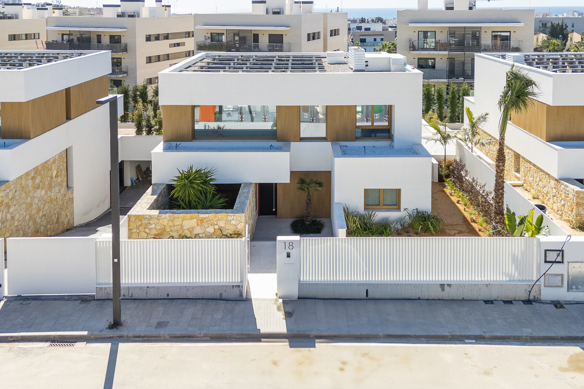  Exclusive new single-family house with Sport Club in Sitges - 物件實景