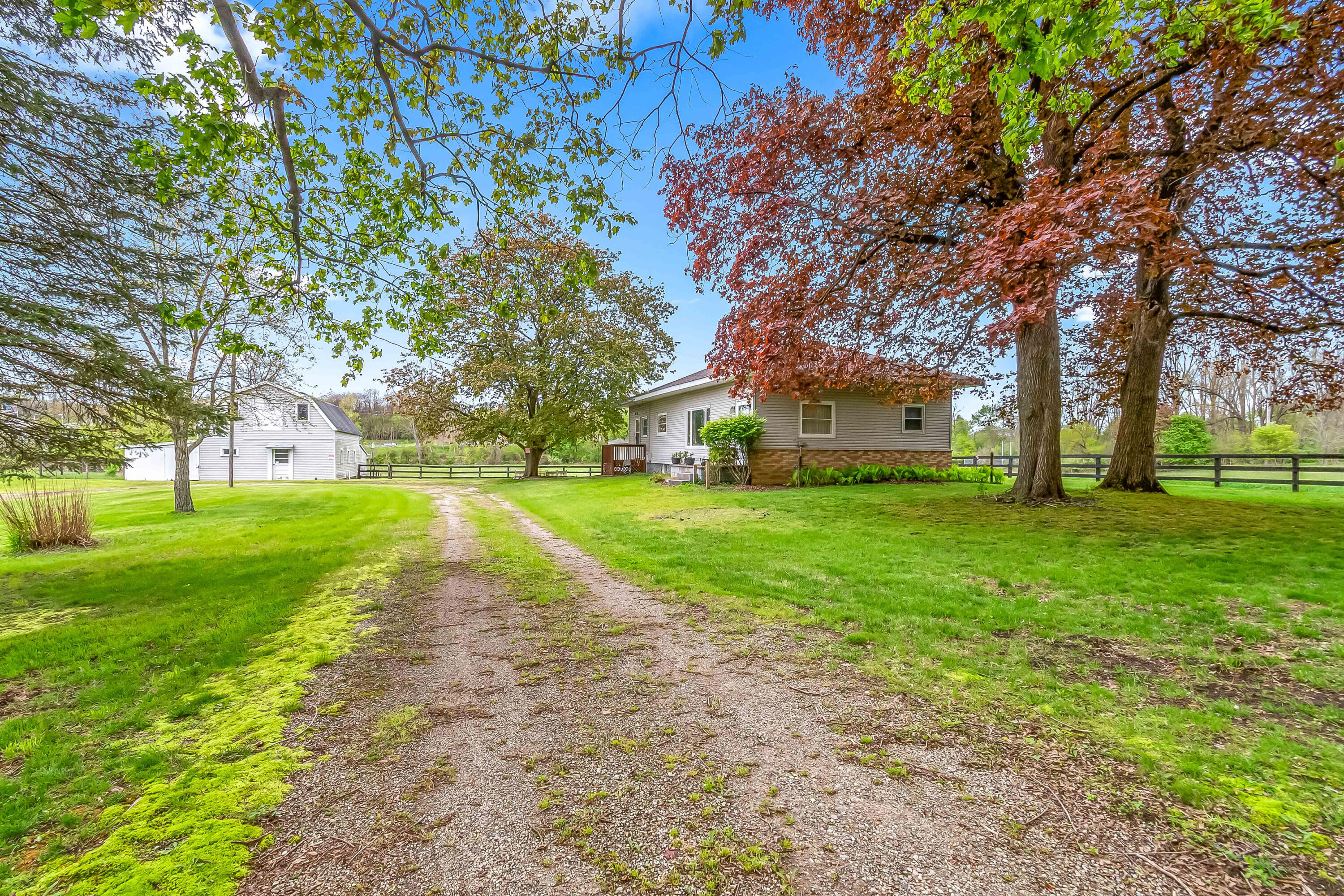 Hillsdale, Michigan, 49242, United States, 3 Bedrooms Bedrooms, ,2 BathroomsBathrooms,Residential,For Sale,2030822