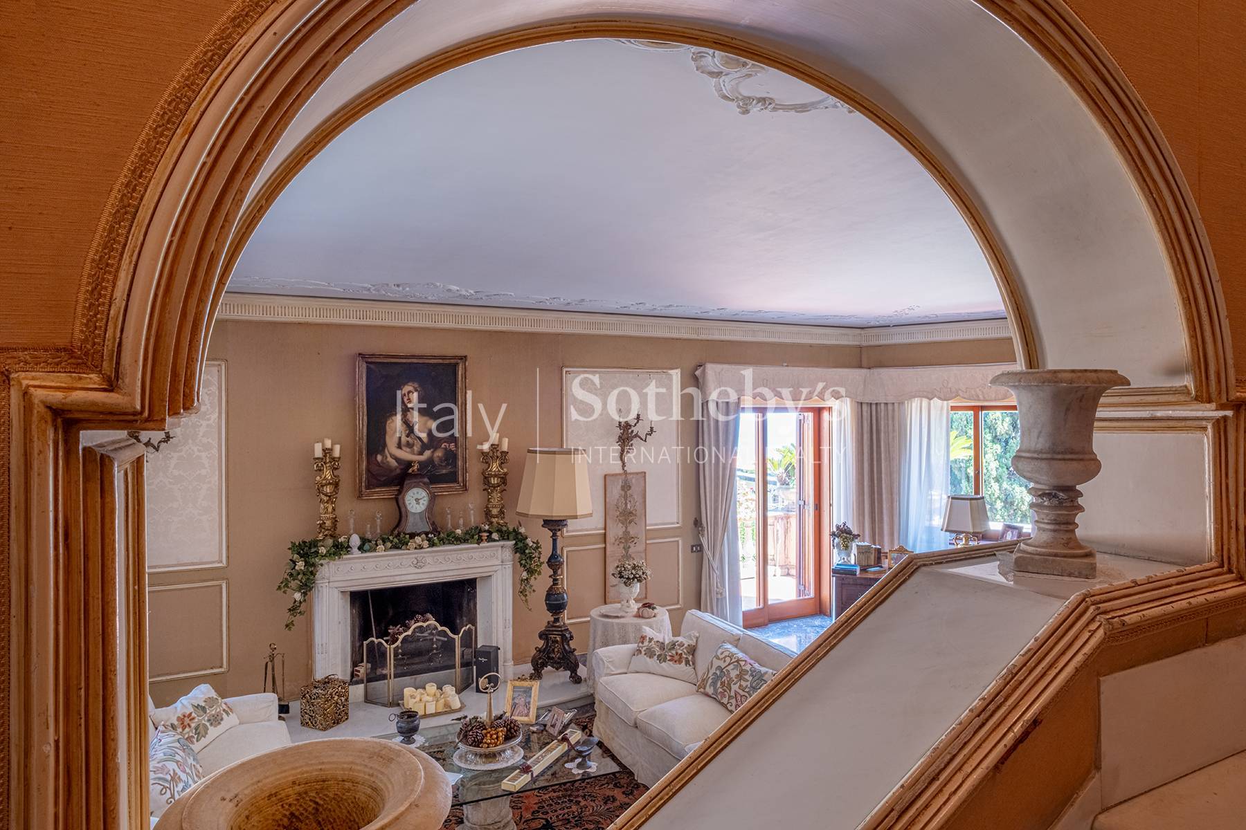  Impressive villa in the prestigious via Giovenale - 物件實景