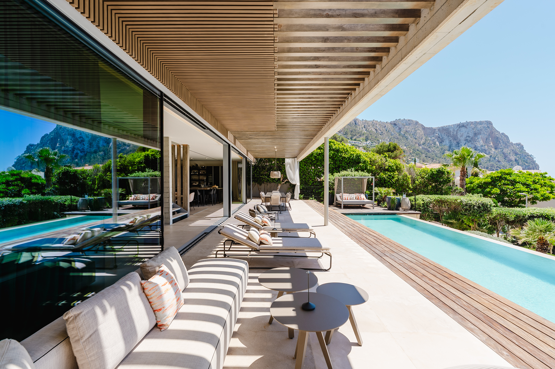  Villa in Cala Llamp with sea view, infinity pool, and spa area - 物件實景