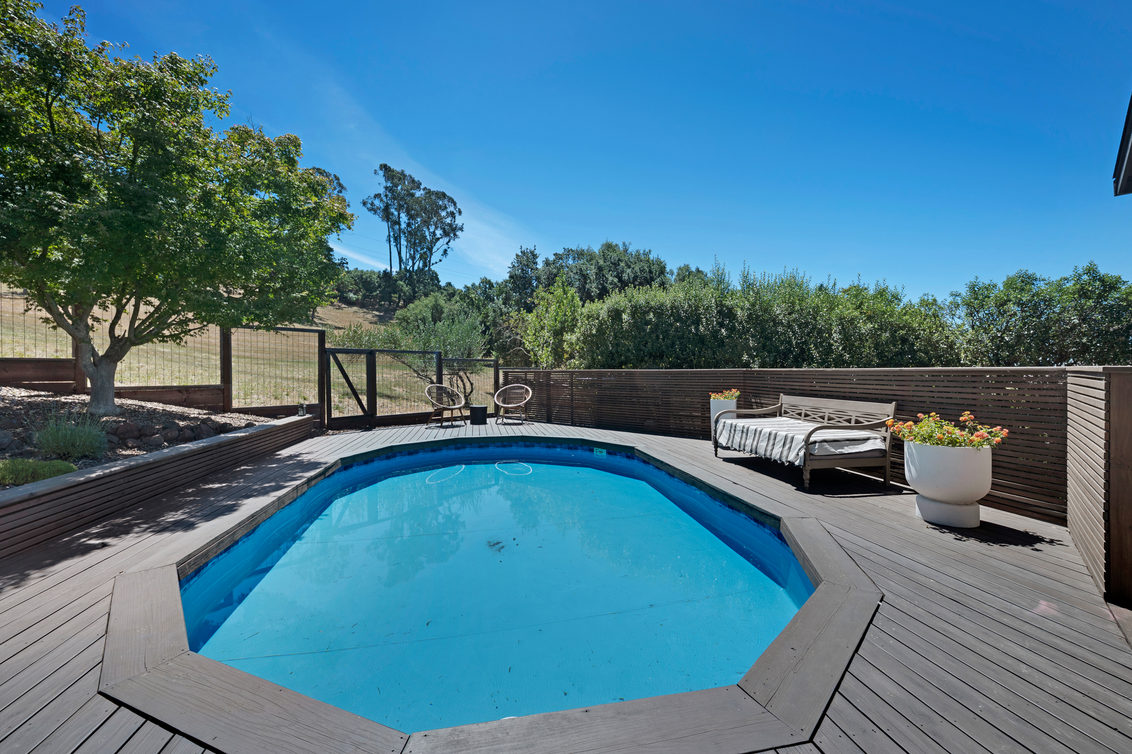  Recently Updated Northeast Healdsburg Home - 物件實景