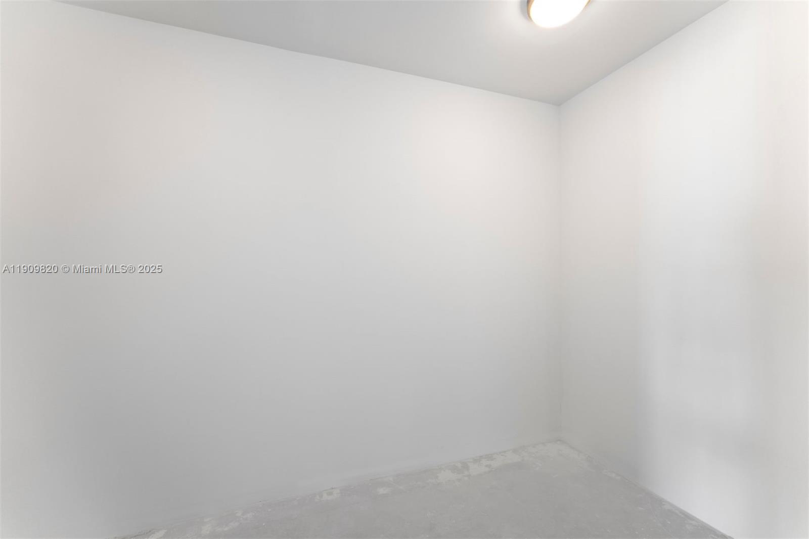 Sunny Isles Beach, Florida, 33160, United States, 4 Bedrooms Bedrooms, ,5 BathroomsBathrooms,Residential,For Sale,1989391