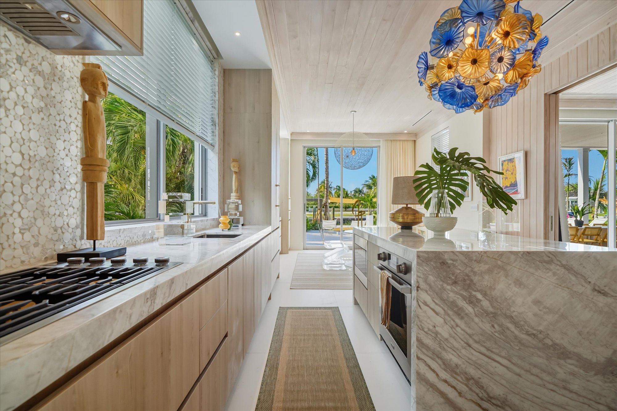  Canal-front Estate - 物件實景