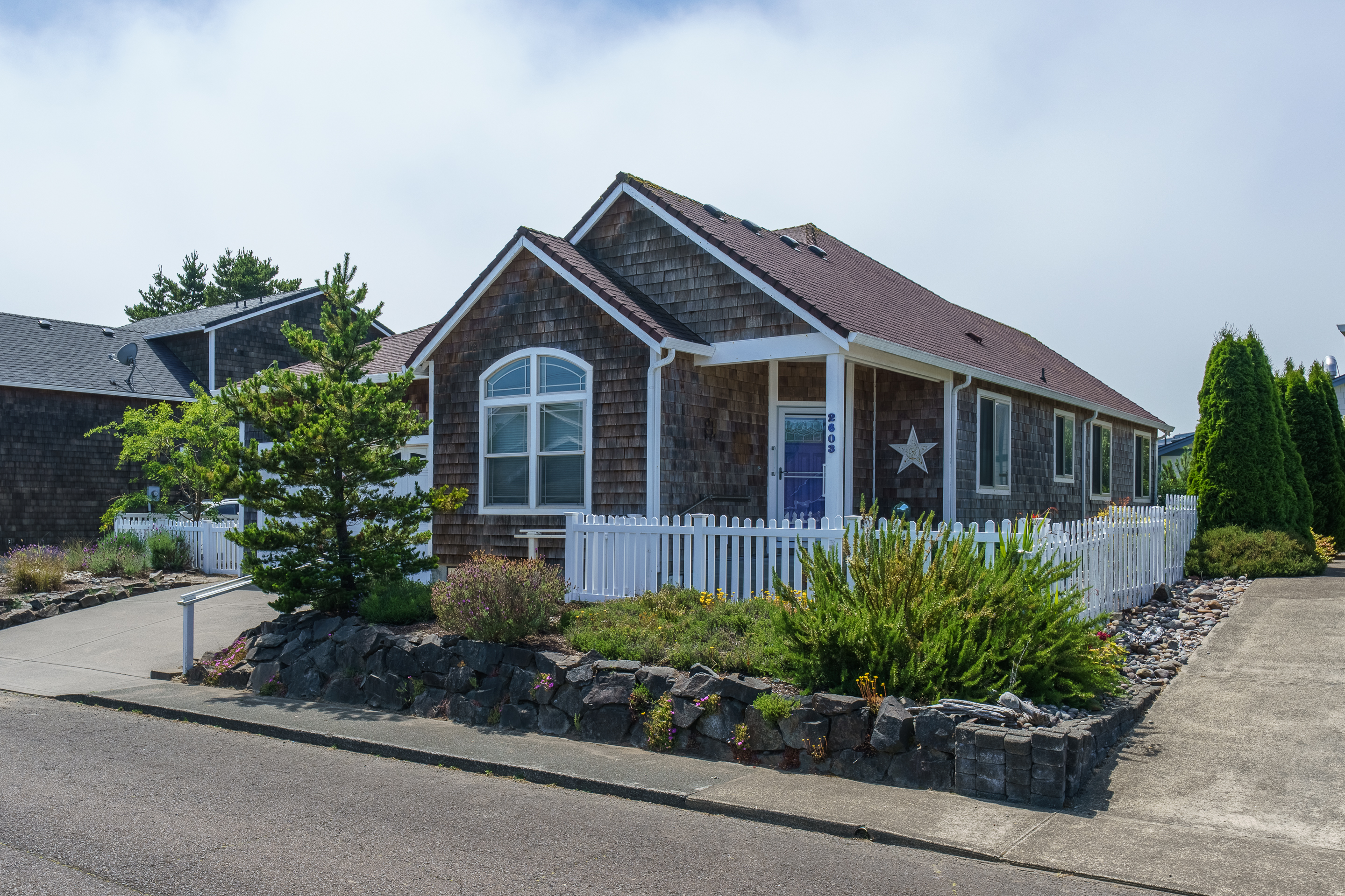 Long Beach, Washington, 98631, United States, 4 Bedrooms Bedrooms, ,3 BathroomsBathrooms,Residential,For Sale,1942536