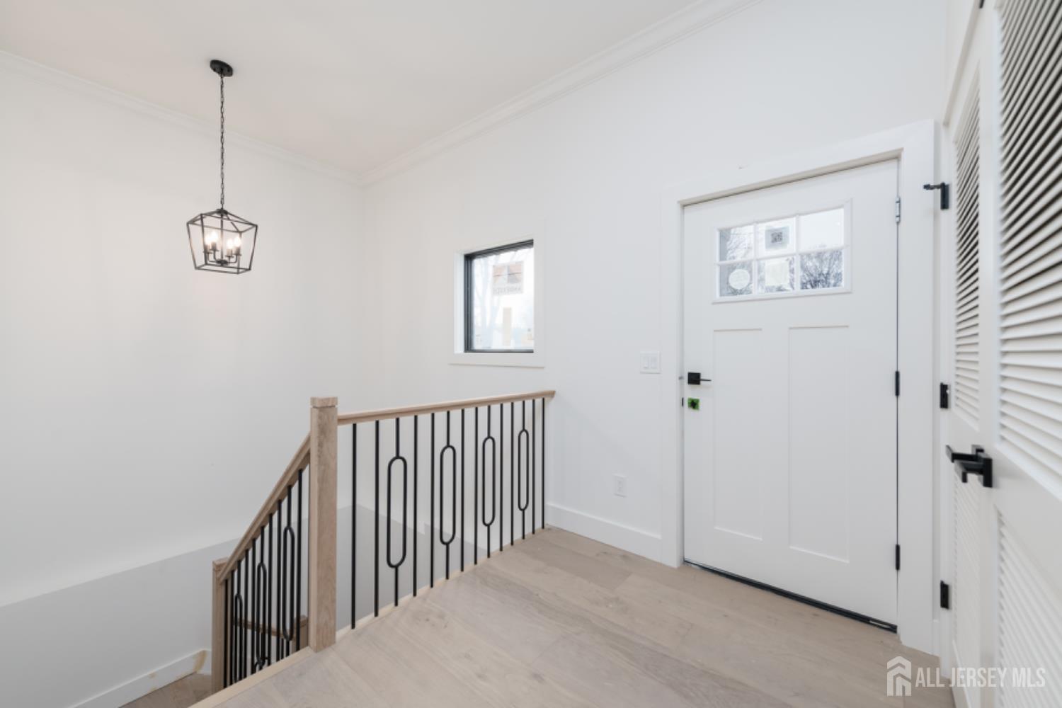 Edison, New Jersey, 08817, United States, 5 Bedrooms Bedrooms, ,4 BathroomsBathrooms,Residential,For Sale,2001535