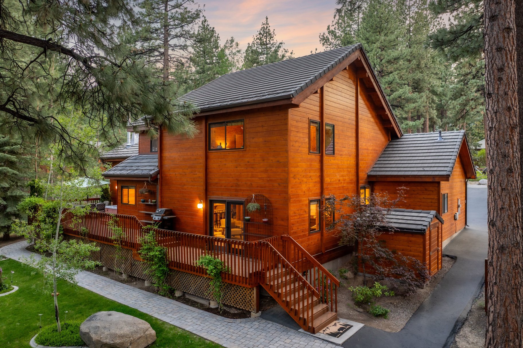 Galena Forest Mountain Home with Optional Adjacent Lot Near Lake Tahoe - 物件實景