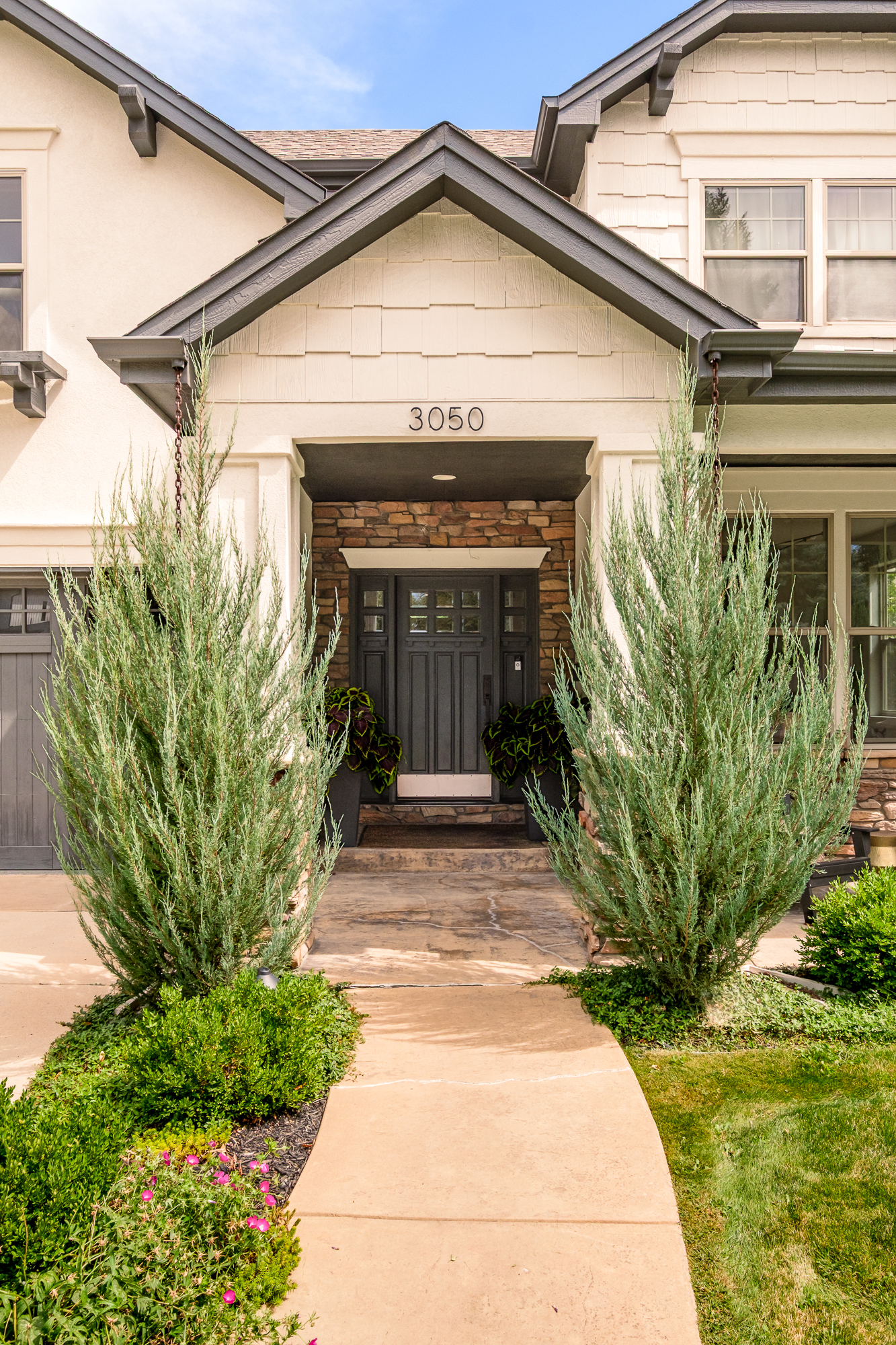  Beautifully Reimagined Residence In The Heart Of University Hills - 物件實景