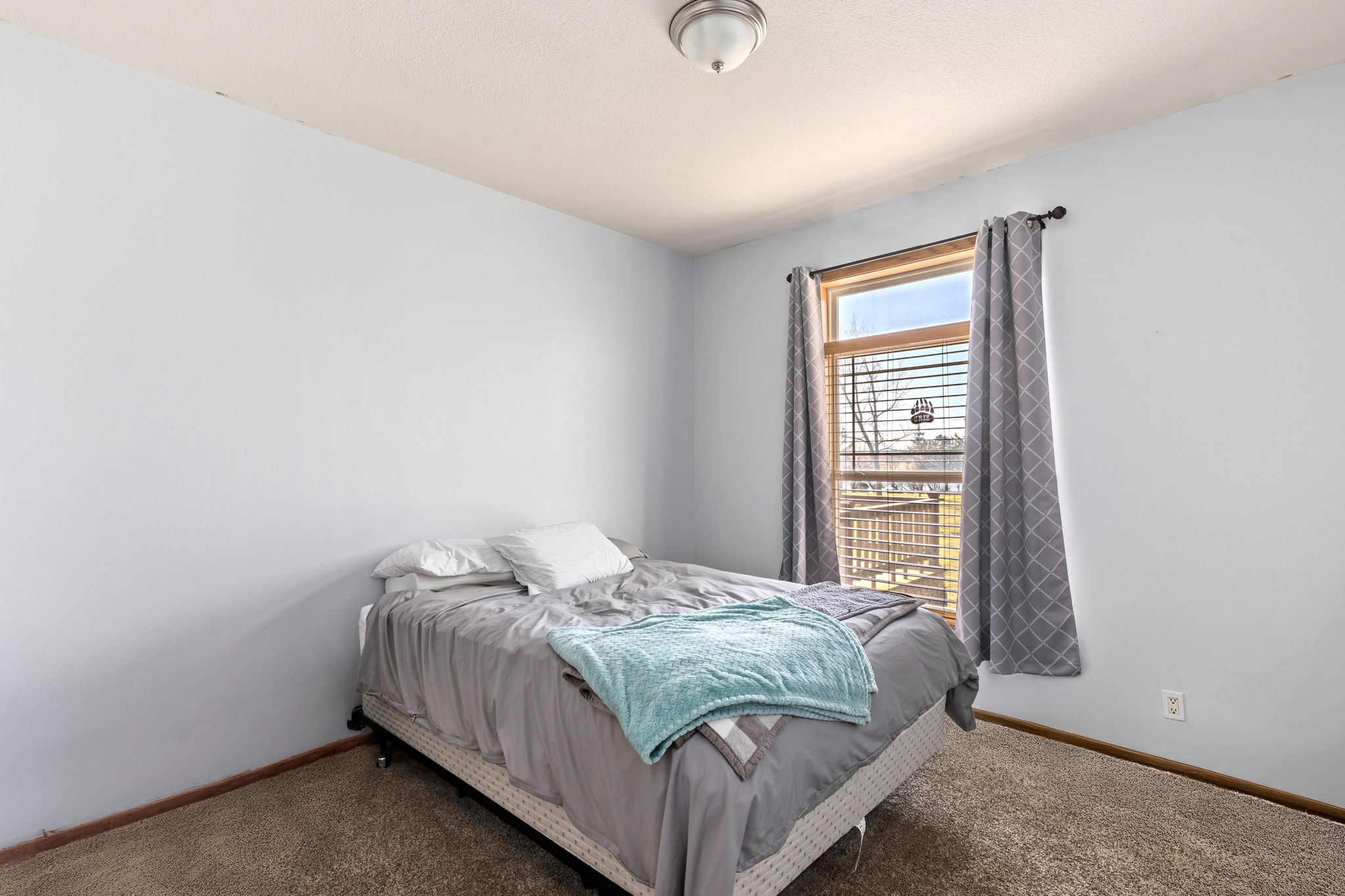 Ulm, Montana, 59485, United States, 4 Bedrooms Bedrooms, ,2 BathroomsBathrooms,Residential,For Sale,1794355