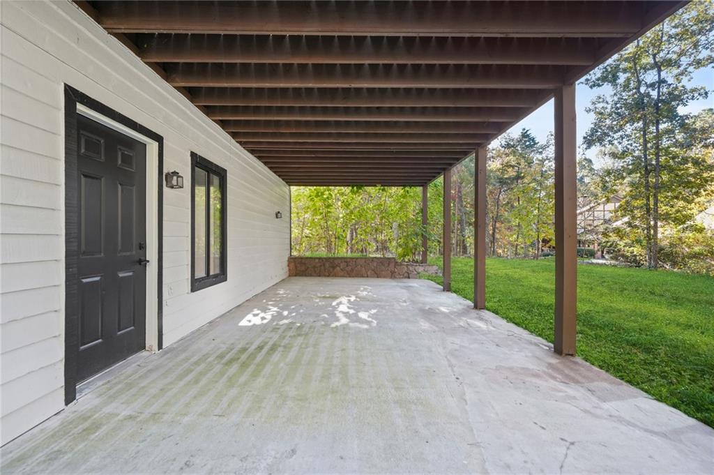 Snellville, Georgia, 30039, United States, 5 Bedrooms Bedrooms, ,4 BathroomsBathrooms,Residential,For Sale,1993862