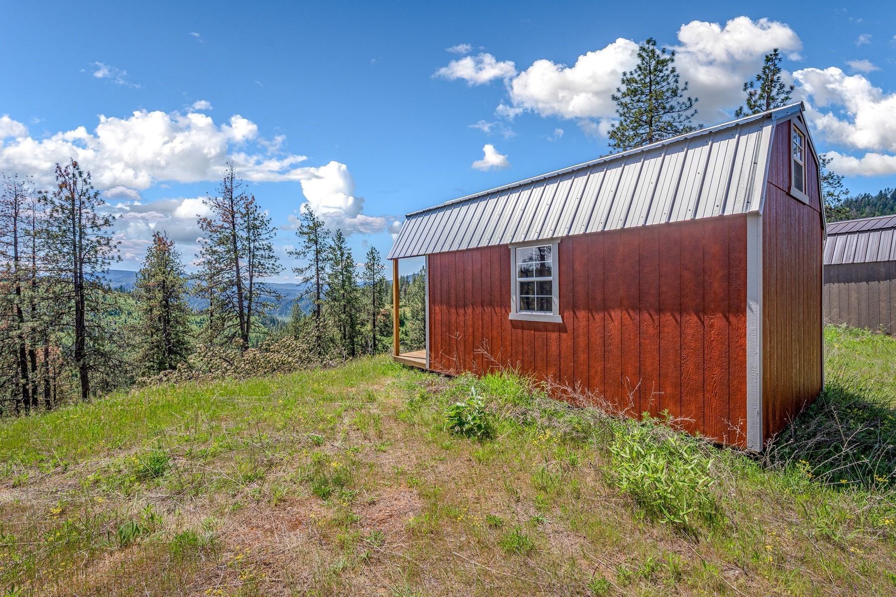  Cabins on 17ac. Surrounded by Lumber Land - 物件實景