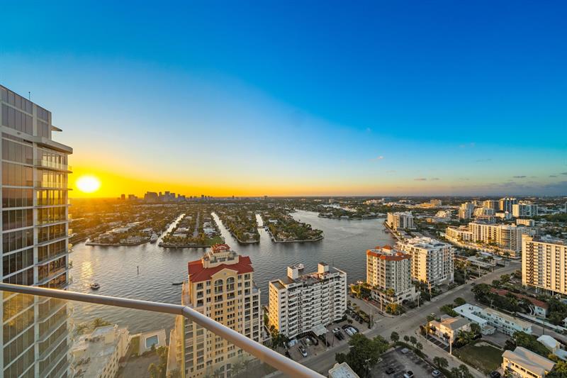 Fort Lauderdale, Florida, 33304, United States, 2 Bedrooms Bedrooms, ,3 BathroomsBathrooms,Residential,For Sale,1995654