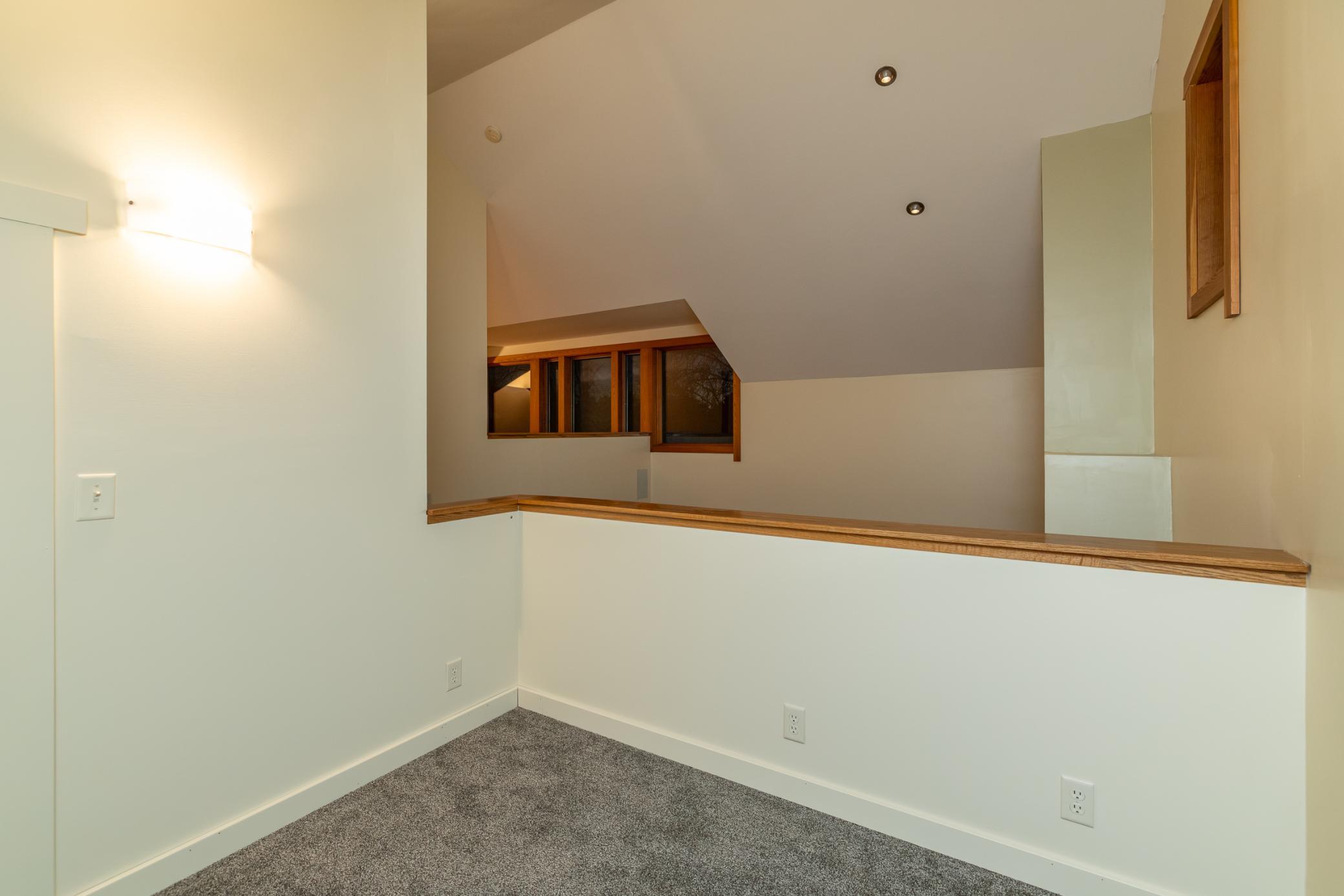 Oak Grove Twp, Wisconsin, 54021, United States, 2 Bedrooms Bedrooms, ,1 BathroomBathrooms,Residential,For Sale,1987684