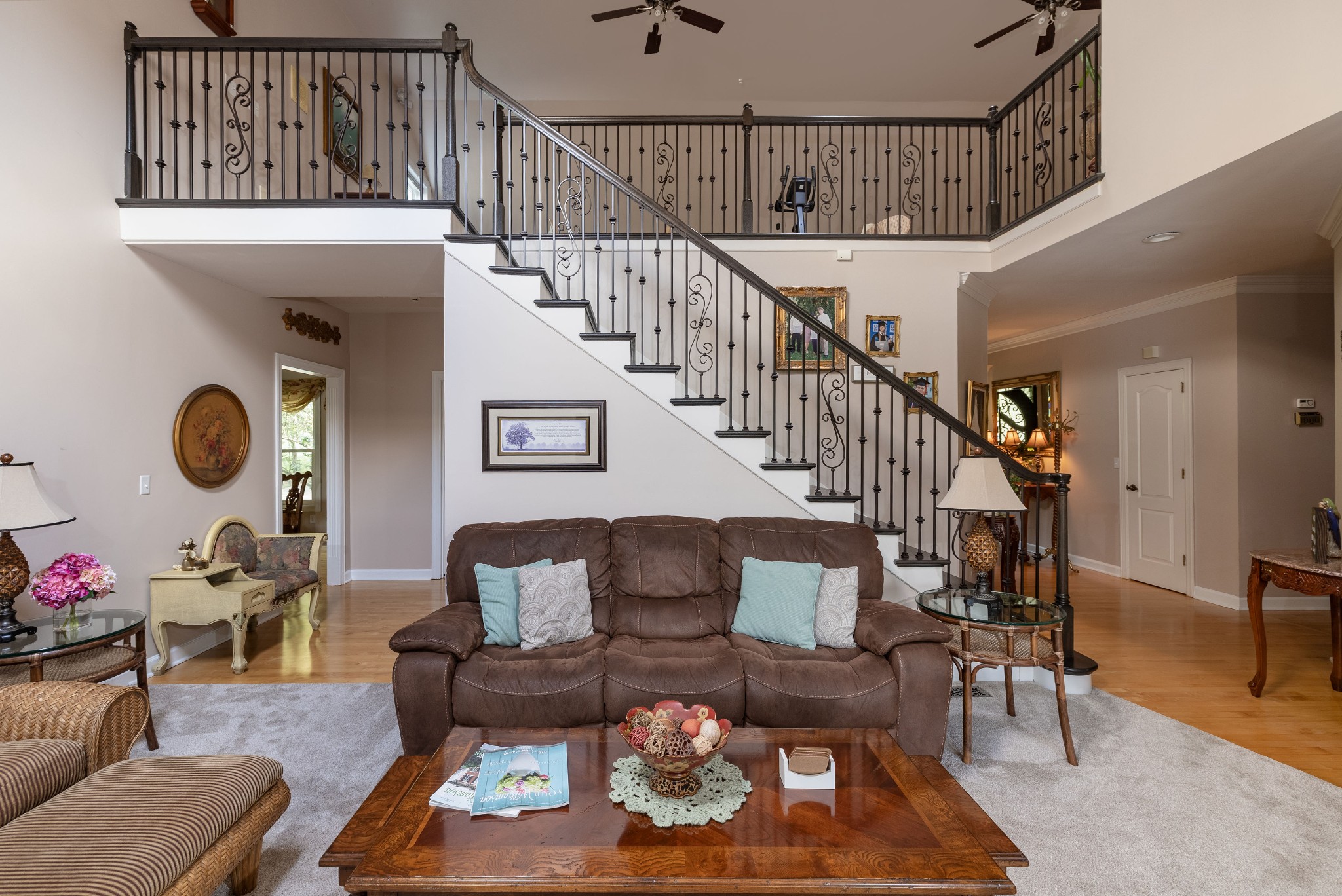 Franklin, Tennessee, 37064, United States, 4 Bedrooms Bedrooms, ,3 BathroomsBathrooms,Residential,For Sale,1855995