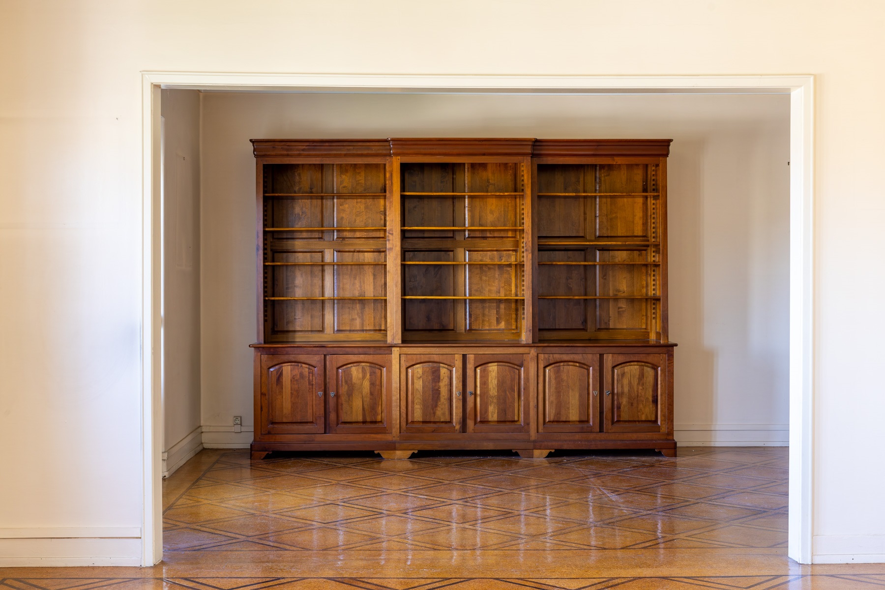  Flat, 5 bedrooms, for Sale - 物件實景