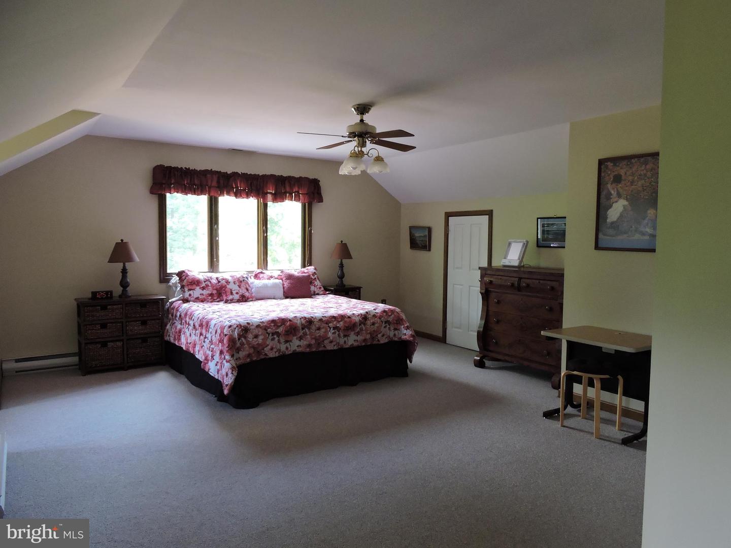 10 TIDEWATER DR, SEAFORD, Delaware, 19973, United States, 5 Bedrooms Bedrooms, ,6 BathroomsBathrooms,Residential,For Sale,10 TIDEWATER DR,1622331