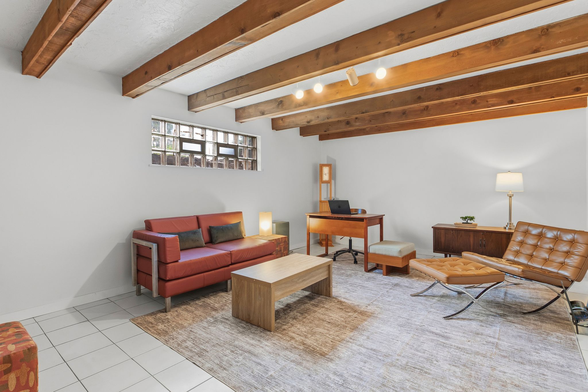  850 Bockstoce Avenue, Pittsburgh, PA 15234 - 物件實景