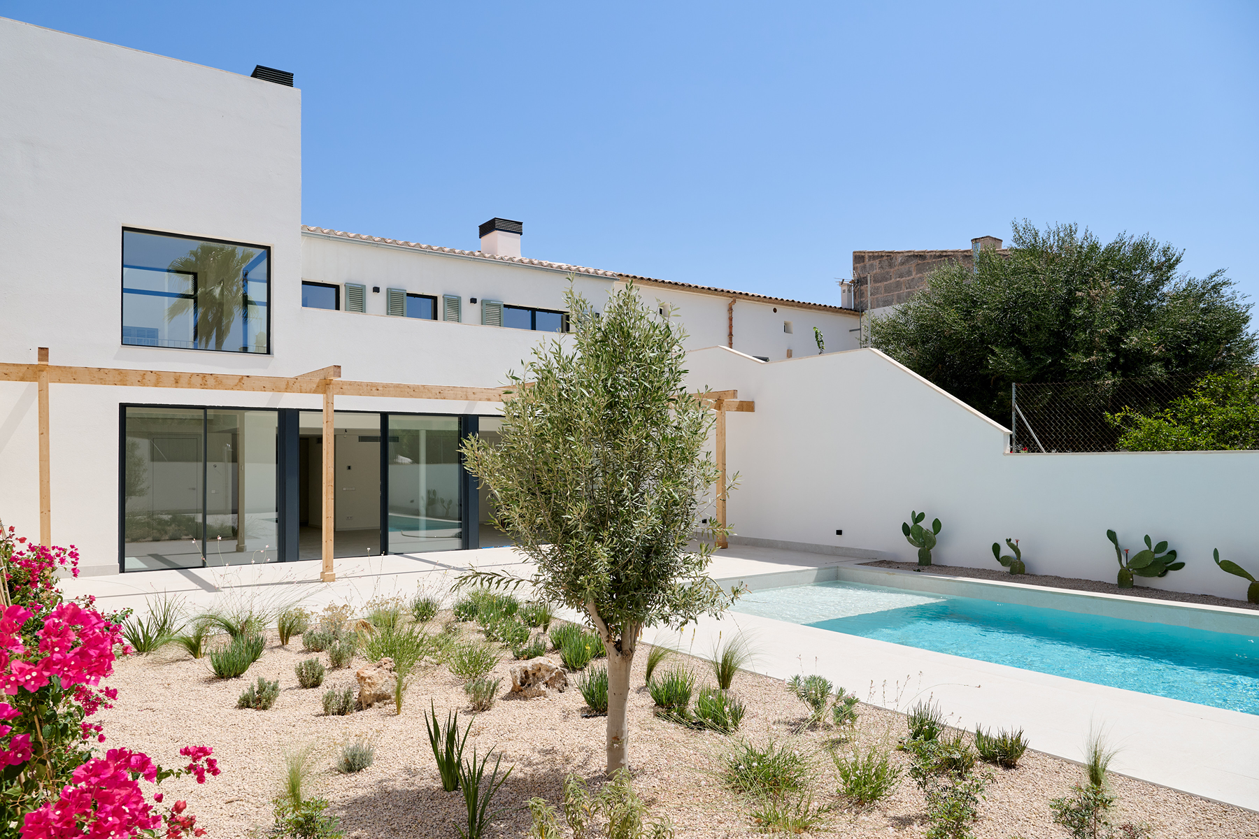  Renovated townhouse with pool in central Ses Salines, Mallorca - 物件實景