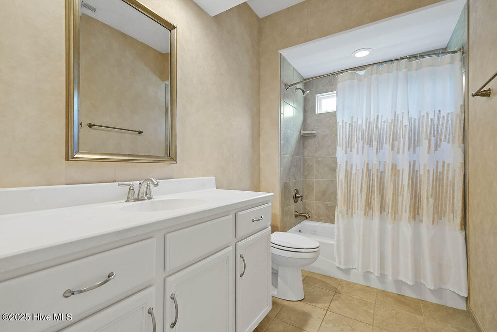 Leland, North Carolina, 28451, United States, 3 Bedrooms Bedrooms, ,3 BathroomsBathrooms,Residential,For Sale,1771032