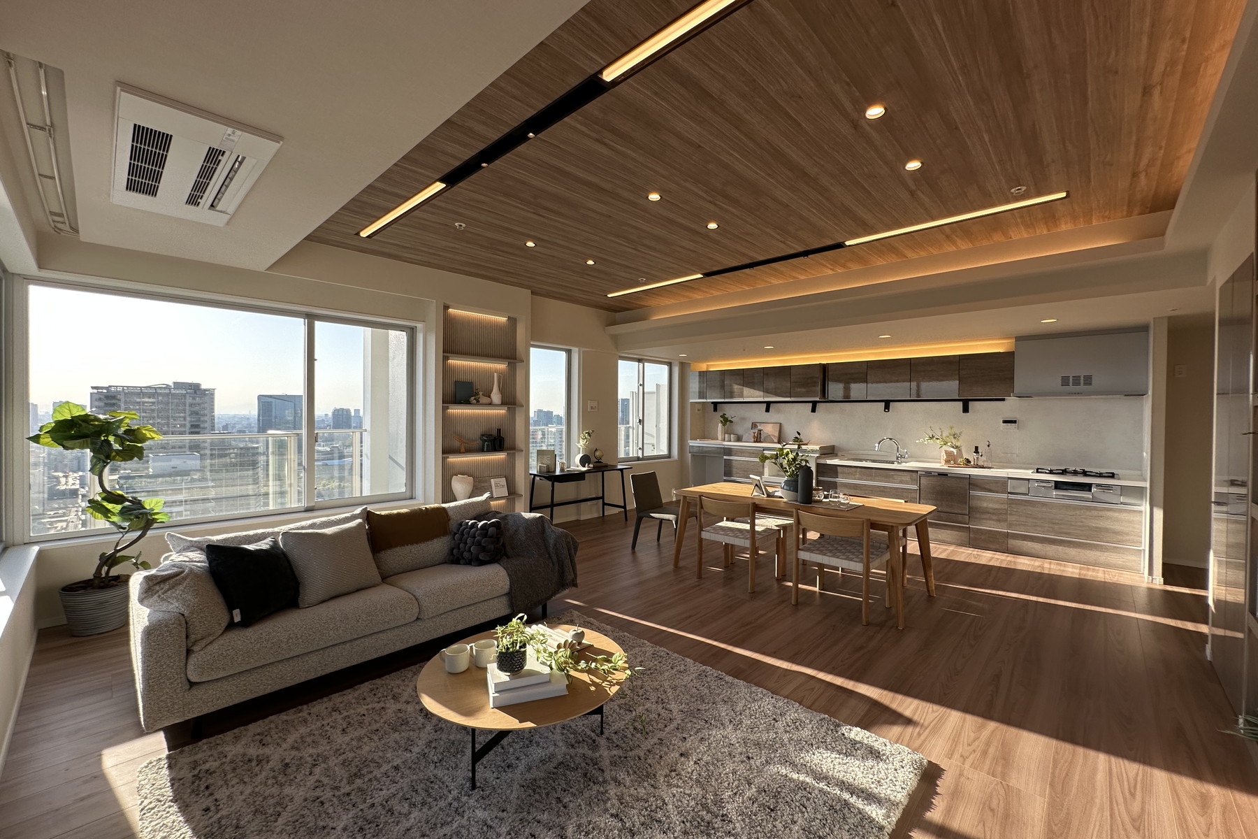  BAY CREST TOWER - 物件實景