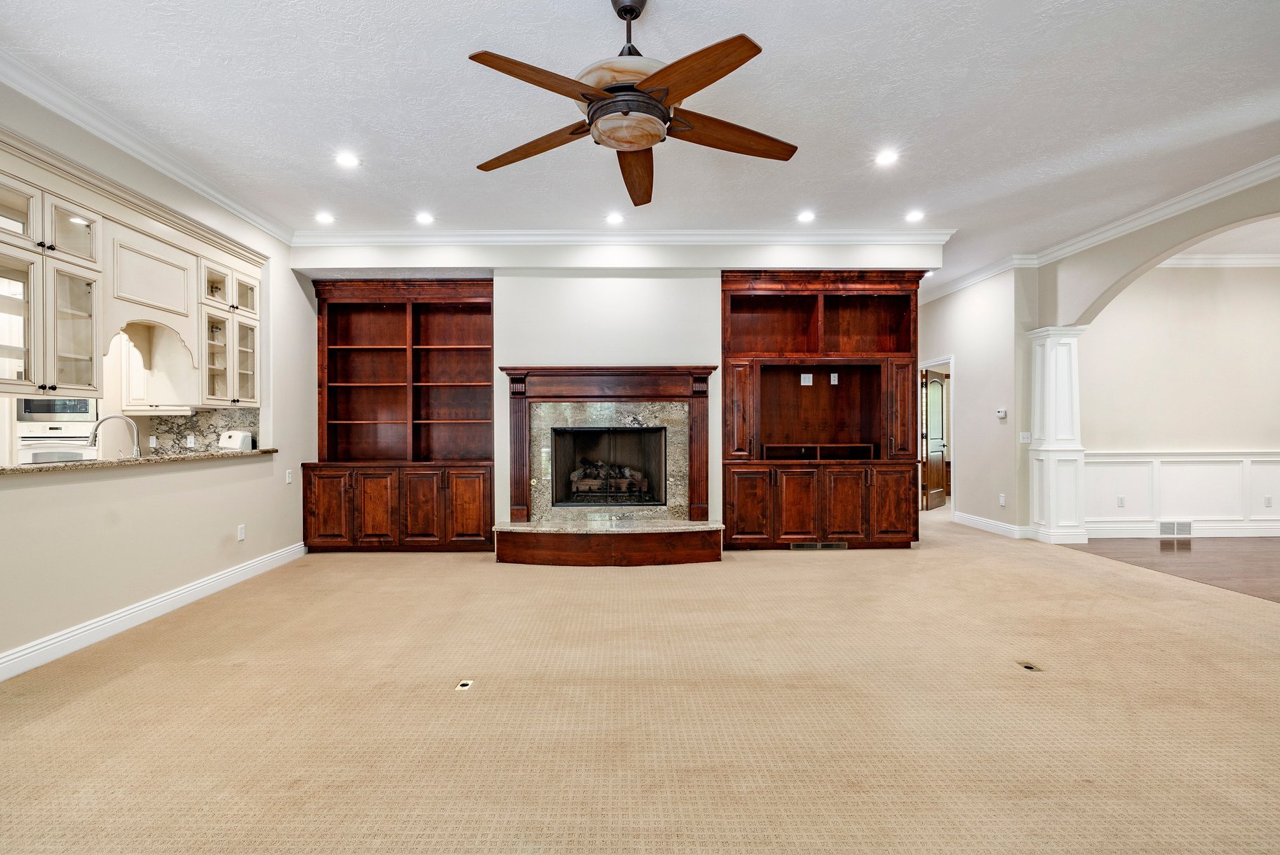  Private Gated Cottonwood Heights Retreat With Seasonal Stream & Mountain views - 物件實景