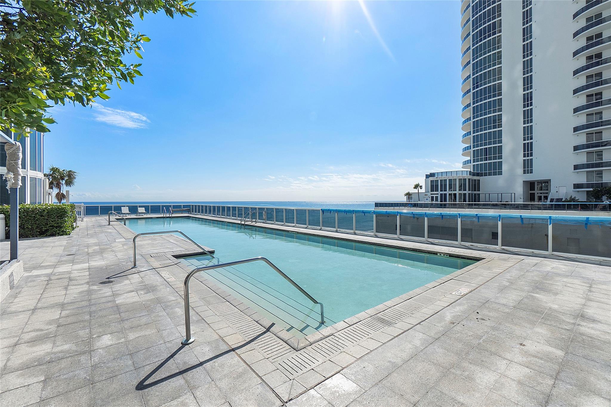 Sunny Isles Beach, Florida, 33160, United States, 3 Bedrooms Bedrooms, ,4 BathroomsBathrooms,Residential,For Sale,1824063