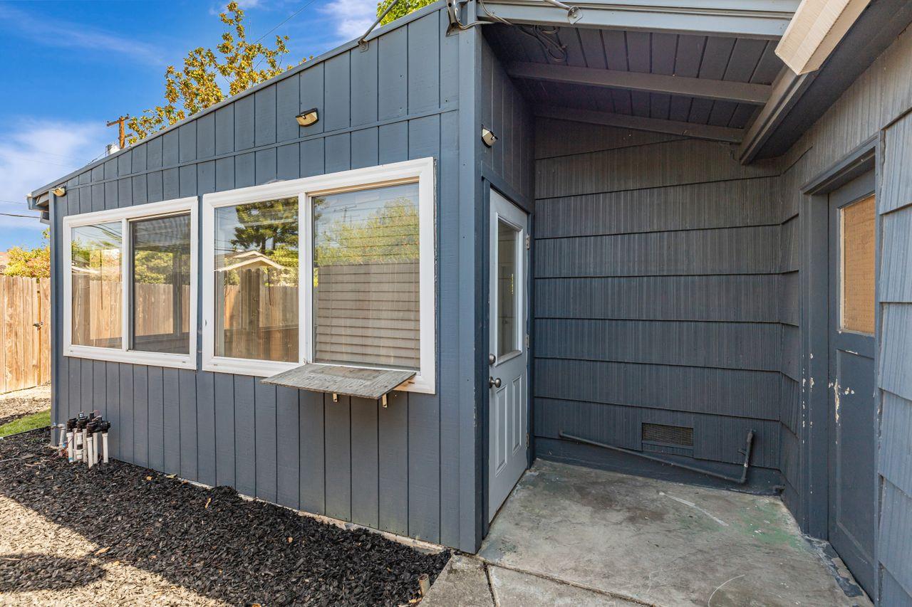 Sacramento, California, 95864, United States, 3 Bedrooms Bedrooms, ,2 BathroomsBathrooms,Residential,For Sale,1838270