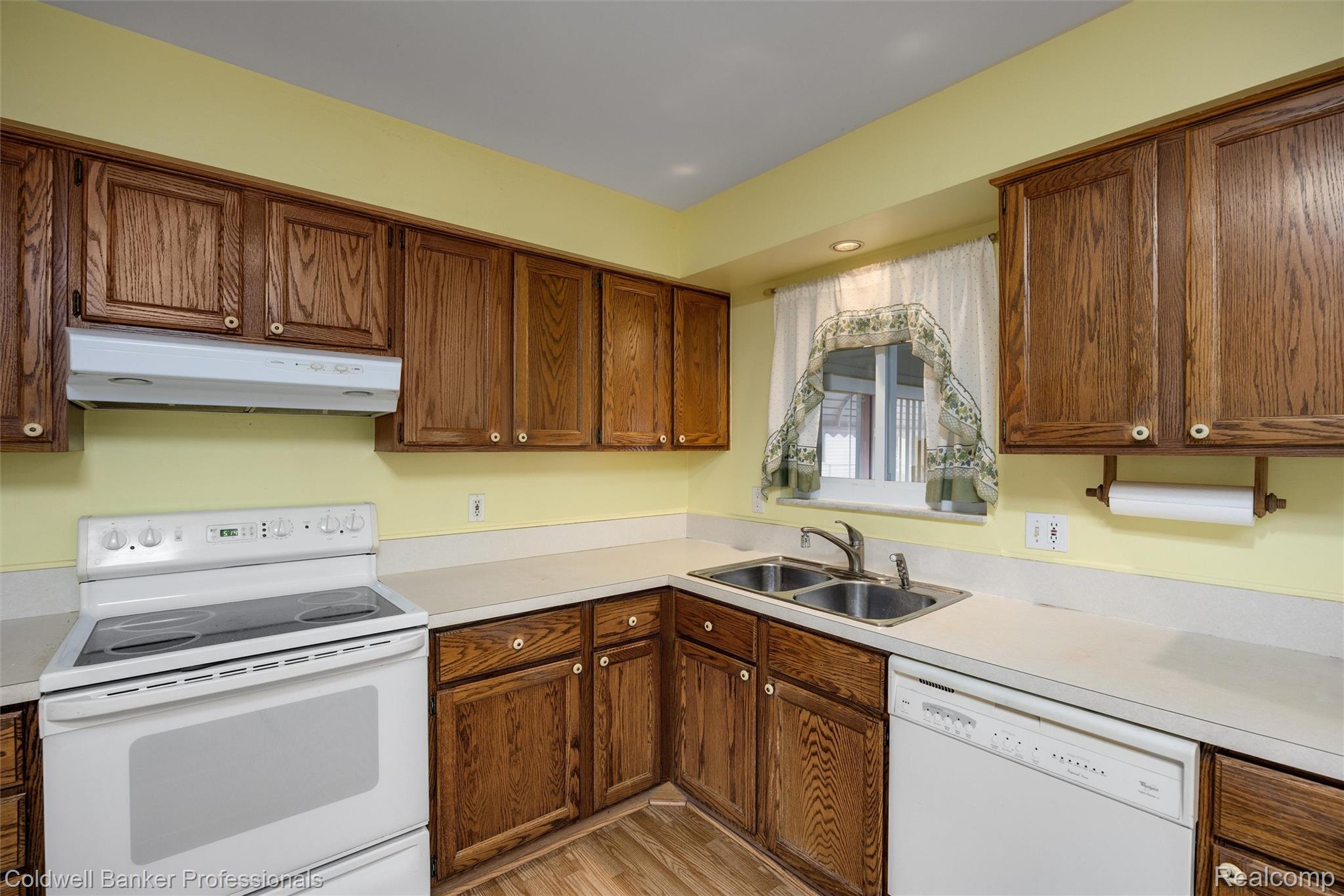 Pomona Dr, Sterling Heights, MI 48312 #1