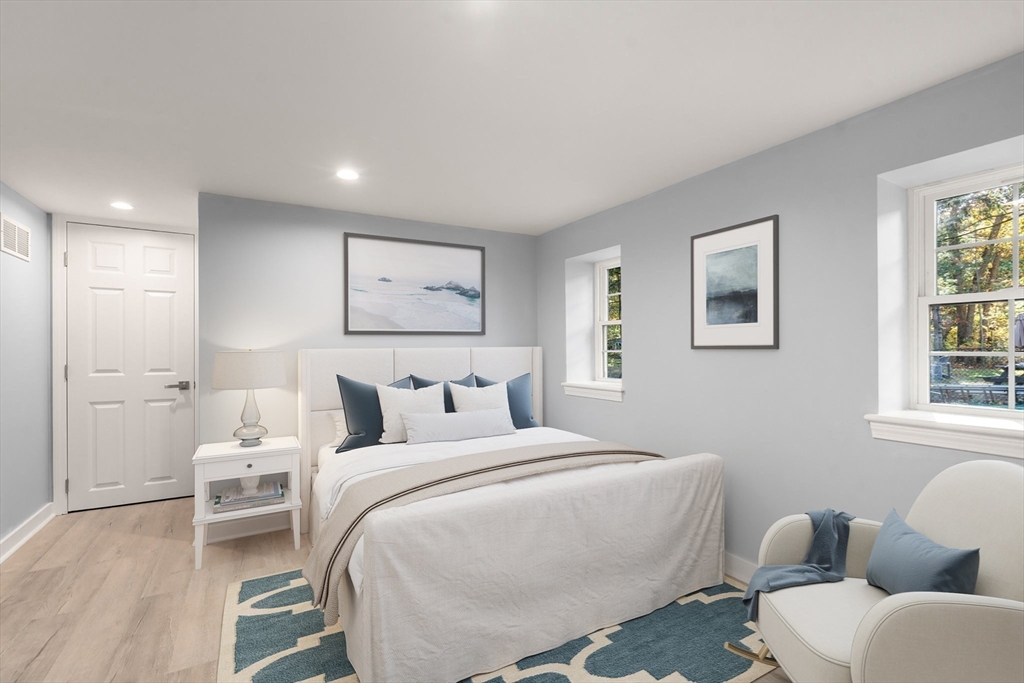 Abington, Massachusetts, 02351, United States, 3 Bedrooms Bedrooms, ,3 BathroomsBathrooms,Residential,For Sale,1987821