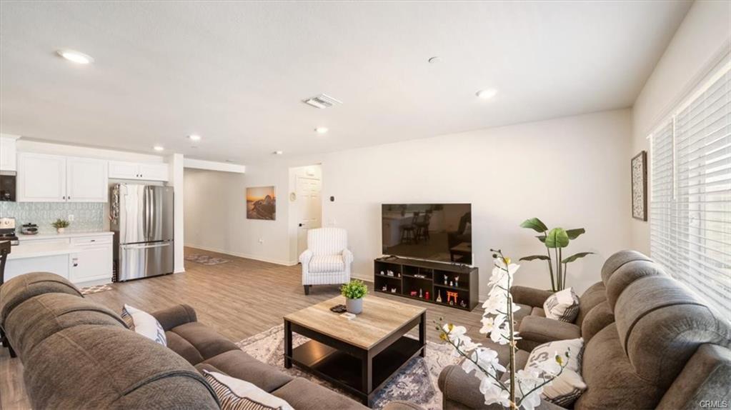 Nuevo, California, 92567, United States, 3 Bedrooms Bedrooms, ,2 BathroomsBathrooms,Residential,For Sale,1928219